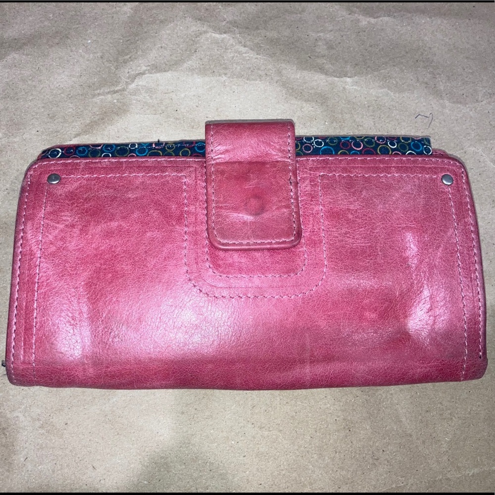 Clearance 🛍 Pink fossil wallet.